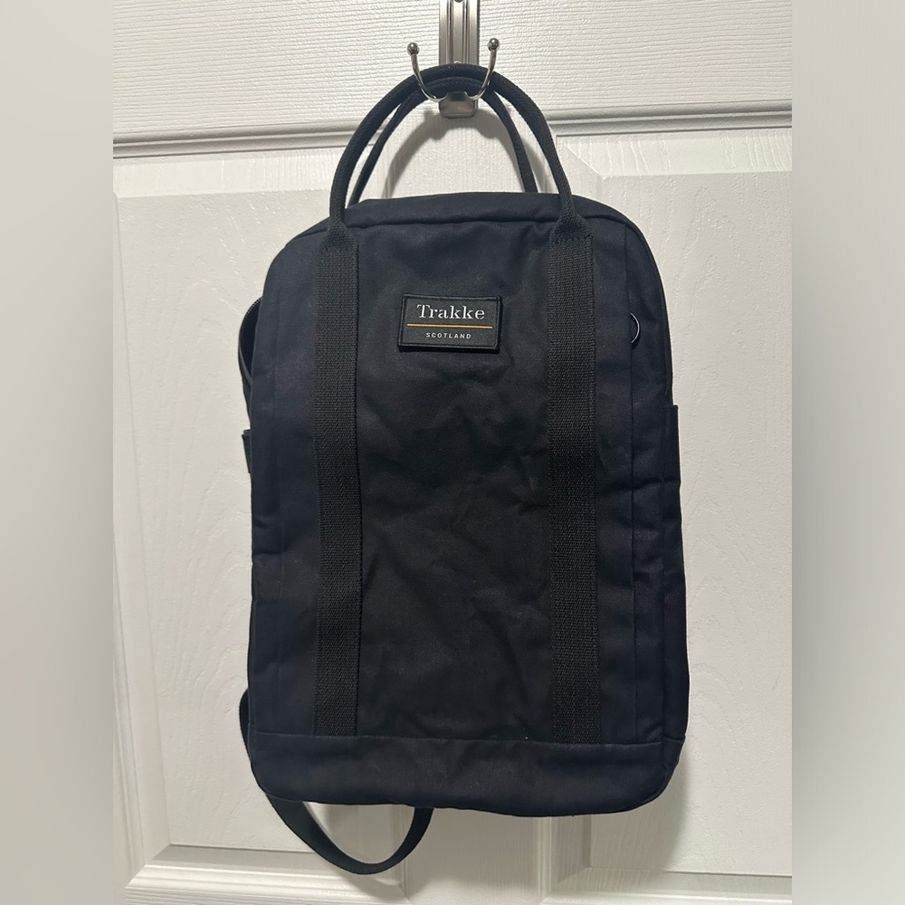 Trakke Canna Backpack in Black used only twice